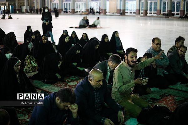 اعزام کاروان زیارتی راهیان ولایت وزارت آموزش و پرورش به استان قم