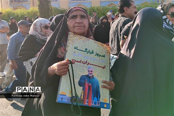 دیدارمردمی رئیس جمهوری با مردم  شیراز
