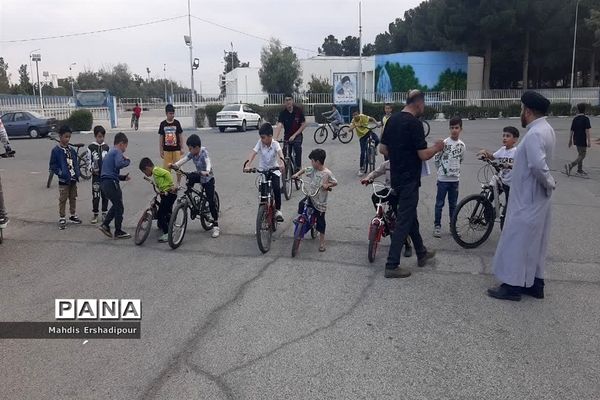 برگزاری مسابقات ورزشی در شهرک شهید درخشان رباط کریم