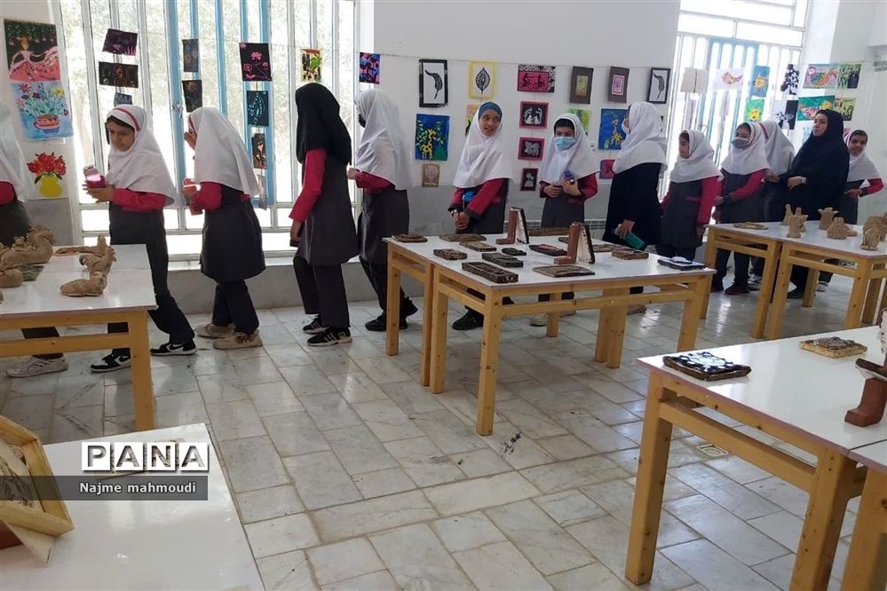 بازدید دانش‌آموزان از کانون پرورشی فکری کودکان دبستان غفاری