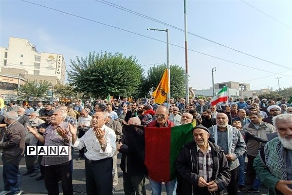 راهپیمایی پرشور مردم فردیس در دفاع از مردم مظلوم فلسطین