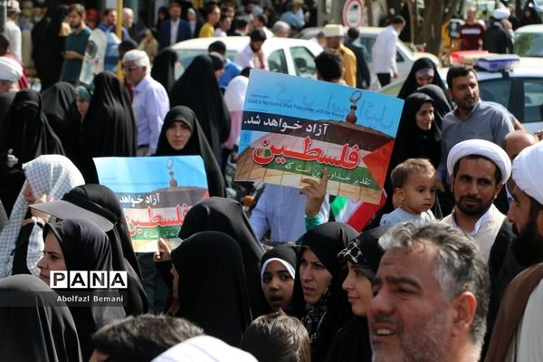 راهپیمایی مردم قم در حمایت از مبارزان فلسطینی