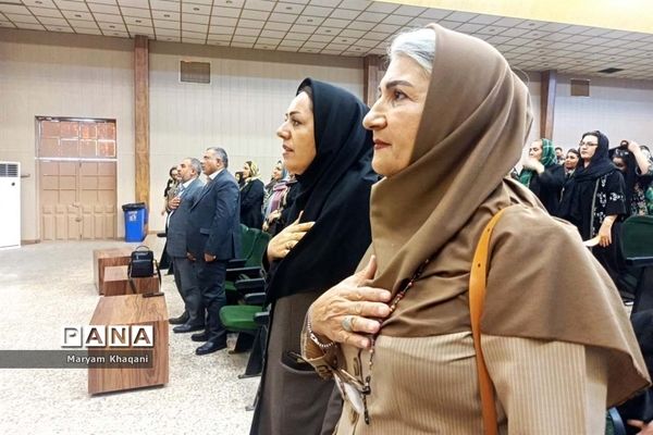 انتخابات انجمن اولیا و مربیان آموزشگاه معارف ۶ در تالار معلم شیراز