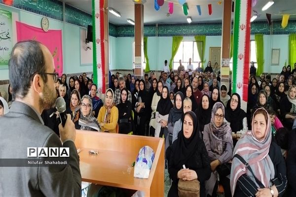 انتخابات انجمن اولیا و مربیان در مدارس شهرستان ملارد