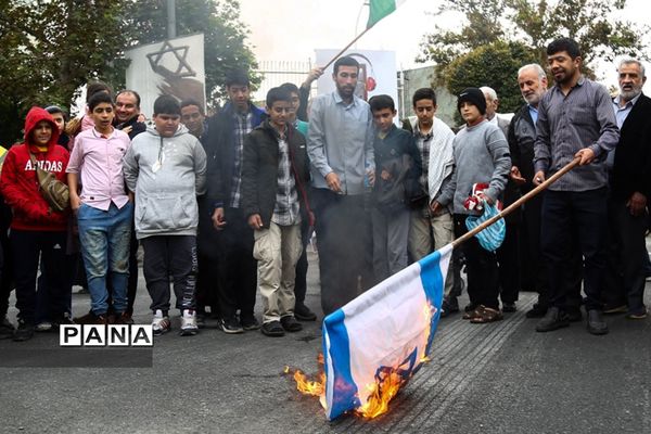 راهپیمایی مردم تهران در محکومیت جنایات رژیم صهیونیستی