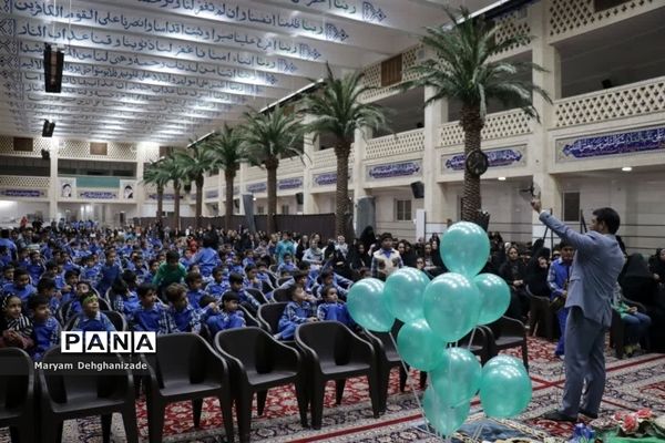 جشن قرآن دبستان علم و ادب در مسجد امام حسن مجتبی (ع) شهرستان مهریز