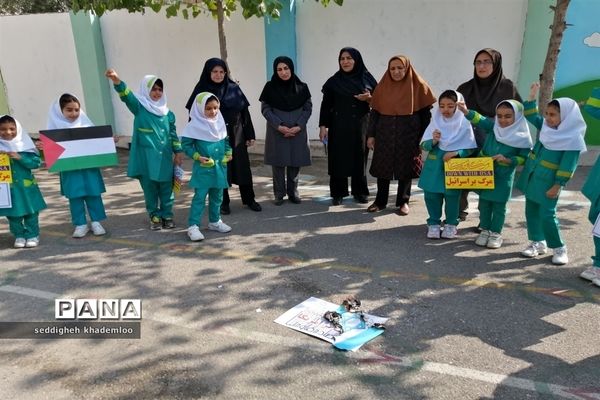 حمایت دانش‌آموزان دبستان شهیدان حجازی گلوگاه از مردم مظلوم غزه