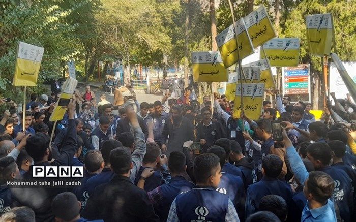 اجتماع دانش‌آموز خبرنگاران پانا علیه رژیم صهیونیستی در اردوی ملی خبرنگاری/فیلم