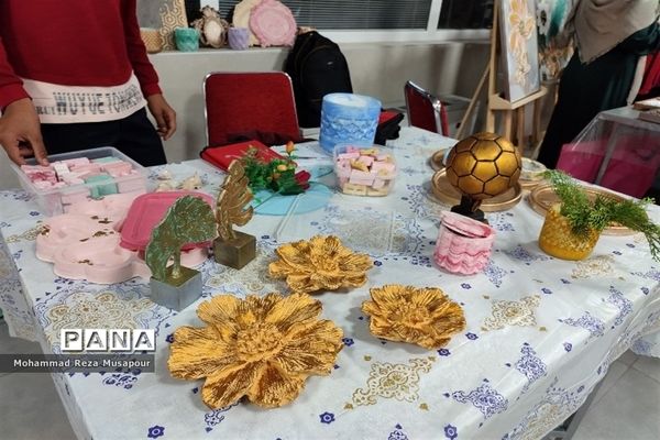 برگزاری نمایشگاه کارآفرینی در فرهنگسرای صفادشت