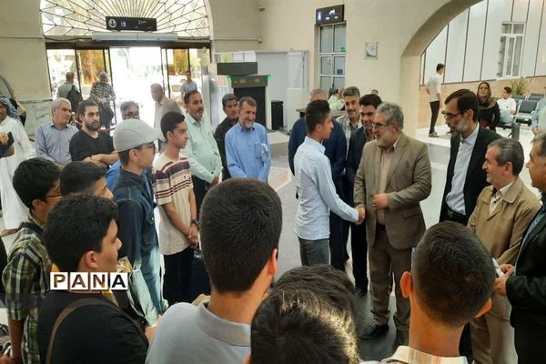 اعزام دانش‌آموزخبرنگاران پسر استان خوزستان به اردوی ملی آموزش خبرنگاری خبرگزاری پانا