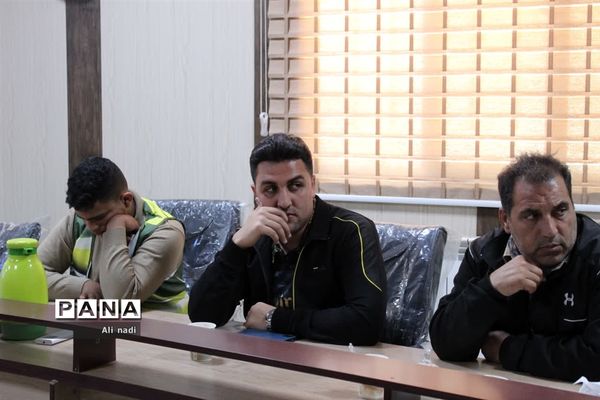 برگزاری جلسه هم‌اندیشی مربیان تربیت بدنی در شهر جوادآباد