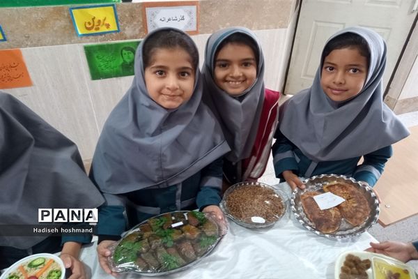 جشنواره غذای سالم در خلیل آباد