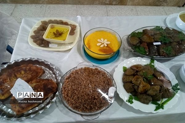 جشنواره غذای سالم در خلیل آباد