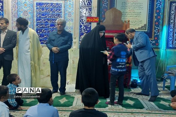 دوشنبه‌های مسجد محوری در مسجد صاحب الزّمان شیراز