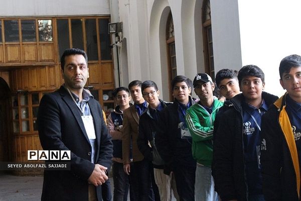 بازدید دانش‌آموز خبرنگاران پسر پانا از موزه سینما
