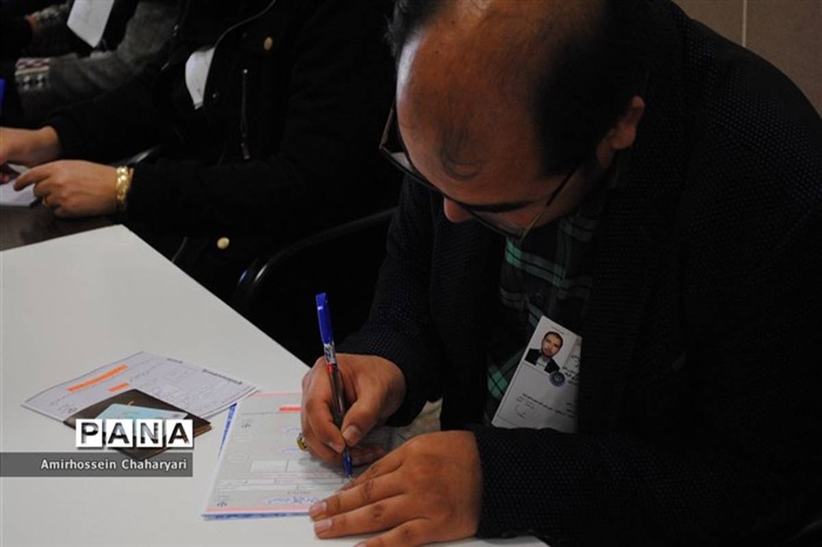 نام‌نویسی ۳۹۰۹ داوطلب انتخابات مجلس در پایان روز سوم ثبت‌نام‌