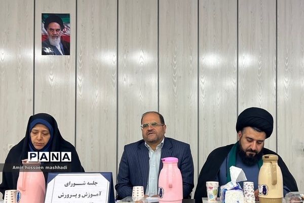 برگزاری هفتمین شورای آموزش و پرورش رودهن
