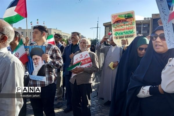 تجمع مردم شیراز در پاسخ به حملات غیر انسانی رژیم صهیونیستی