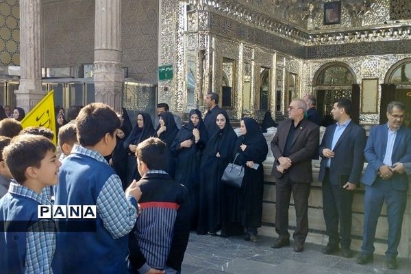 اجتماع بزرگ دانش‌آموزان در دفاع از مردم غزه در ناحیه دو ری