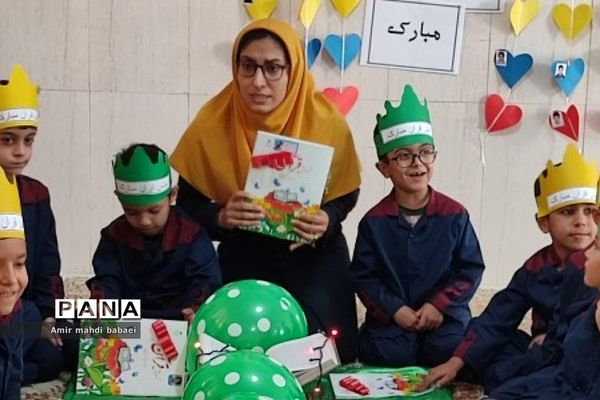 جشن قرآن کلاس اولی‌ها در دبستان هموطن۲_ رودهن