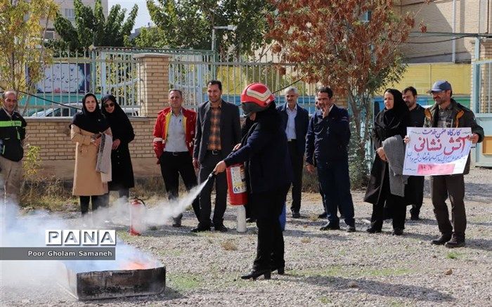 دوره آموزشی اطفا حریق در سما شیروان برگزار شد