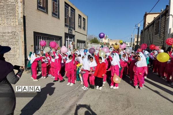 بزرگداشت هفته تربیت‌بدنی در شهرستان خاتم