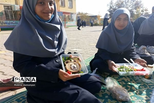روز جهانی غذا در دبیرستان شاهد شهید حمامی