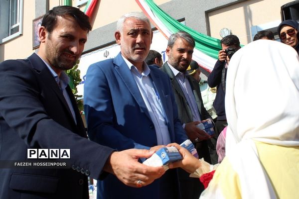 آیین افتتاح توزیع شیر رایگان مدارس کشور