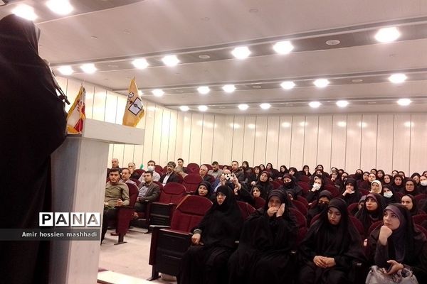 برگزاری کارگاه تخصصی تبیین هویت اسلامی زن مسلمان در رودهن