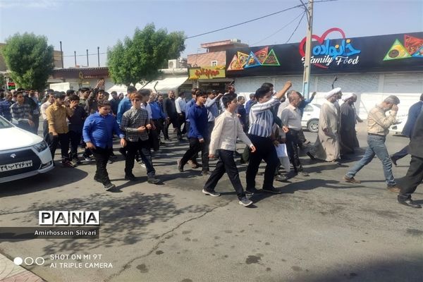 تجمع مردم جهرم و دانش‌آموزان در حمایت از فلسطین