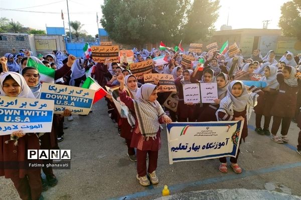 تجمع دانش‌آموزان  رامشیر در حمایت از کودکان و دانش‌آموزان فلسطینی