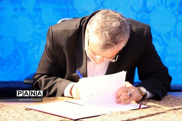 افتتاح بوستان شهربانو وکیل‌آباد با حضور معاون رئیس‌جمهوری در اموربانوان