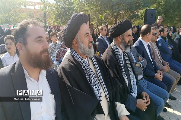 جشنواره غذاهای محلی و ورزش‌های سنتی در بخش گلستان شهرستان بهارستان