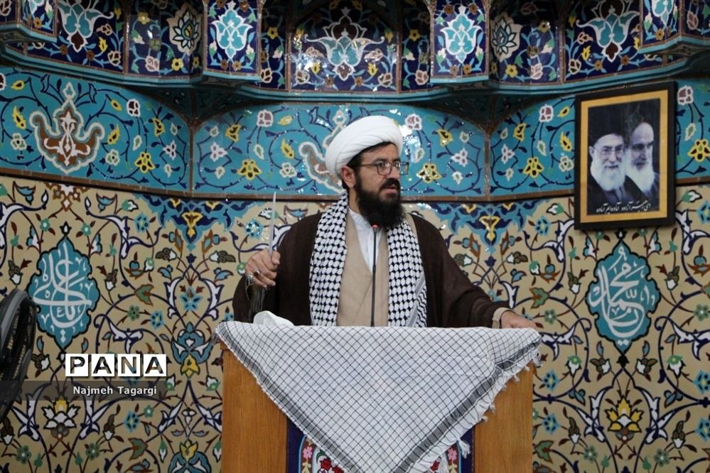 بیان خطبه‌ها و اقامه نماز جمعه برای محکومیت جنایات رژیم غاصب اسرائیل در مه ولات