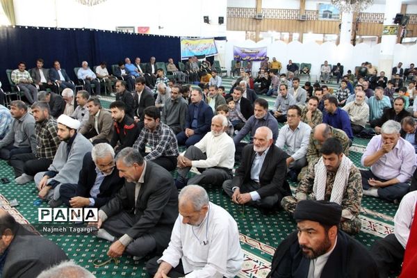 بیان خطبه‌ها و اقامه نماز جمعه برای محکومیت جنایات رژیم غاصب اسرائیل در مه ولات