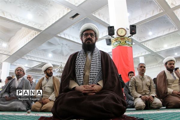 بیان خطبه‌ها و اقامه نماز جمعه برای محکومیت جنایات رژیم غاصب اسرائیل در مه ولات