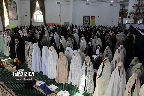 بیان خطبه‌ها و اقامه نماز جمعه برای محکومیت جنایات رژیم غاصب اسرائیل در مه ولات