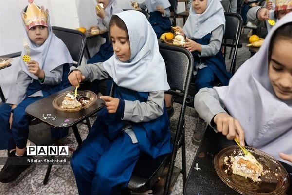 برگزاری جشن قرآن در دبستان غیردولتی مریم ملارد