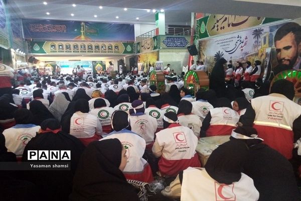 اجتماع هزار نفری امدادگران، جوانان و داوطلبان جمعیت هلال‌احمر خوزستان در حمایت از مردم مظلوم فلسطین