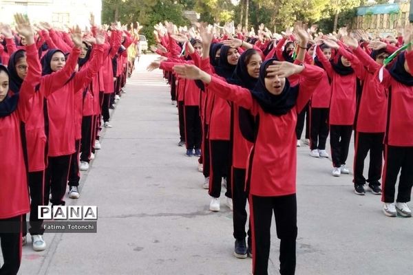 المپیاد ورزشی درون مدرسه‌ای در دبیرستان دخترانه حاج علی اکبر بهادر گراشی