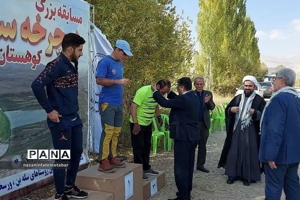 برگزاری مسابقه دوچرخه‌سواری کوهستان به‌مناسبت هفته تربیت‌بدنی در شهرستان فیروزکوه