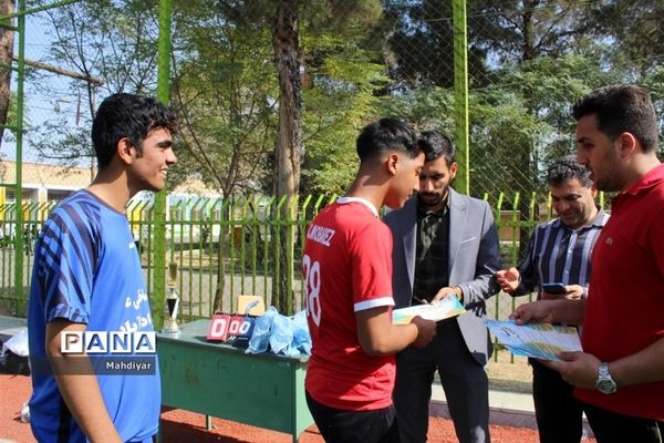 برگزاری مسابقه فوتبال بین مدارس شهر جوادآباد