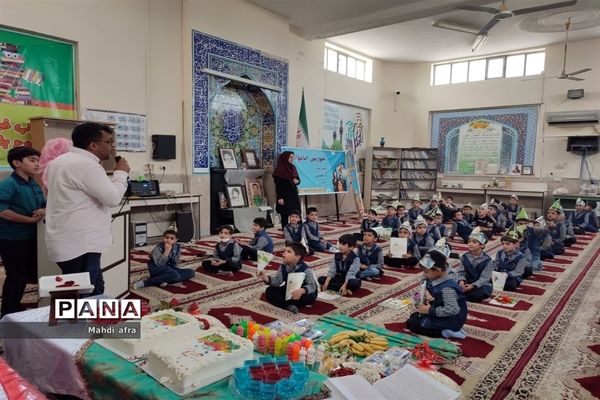 برگزاری جشن قرآن در دبستان شاهد امام کاظم (ع)