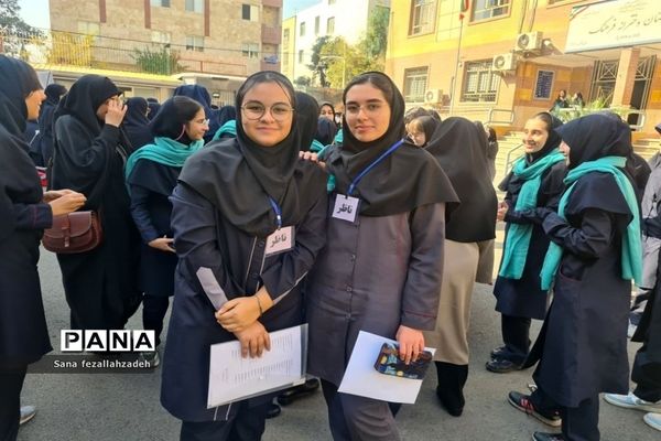 برگزاری جشنواره مدیریت هزینه درآمد در دبیرستان فرهنگ ۱۳