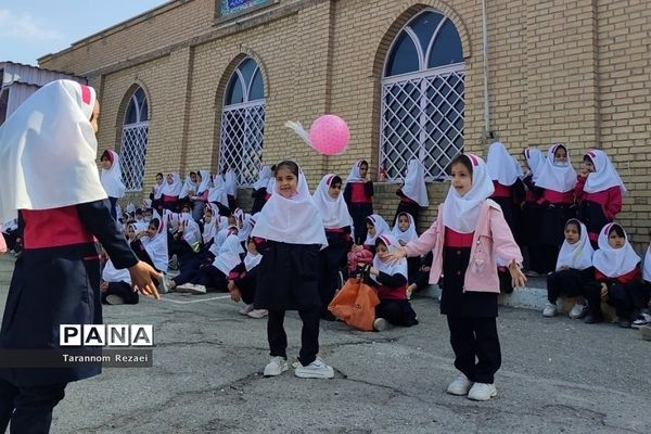 برگزاری المپیاد ورزشی در مدرسه شهید دوران شهریار