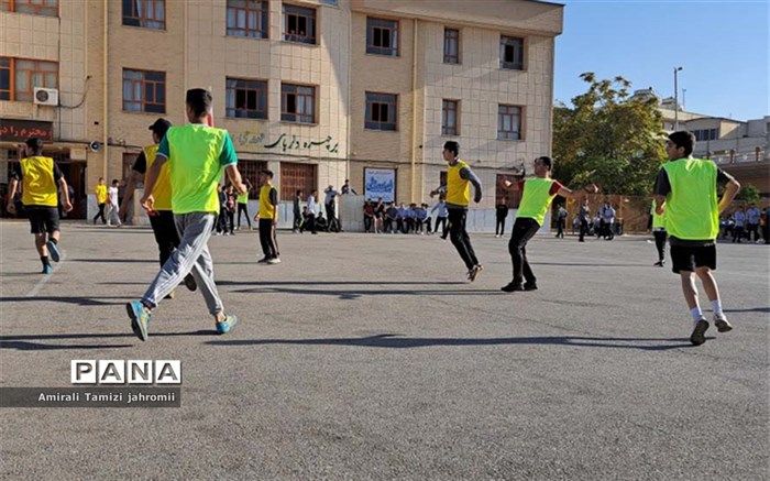 المپیاد ورزشی، شور و نشاط در مدارس شیراز/ فیلم