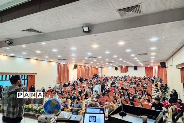 برگزاری همایش هفته جهانی نجوم در پژوهش‌سرای ابوریحان زرین شهر