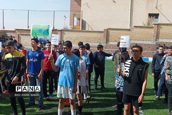 افتتاحیه المپیاد ورزشی در دبیرستان استعدادهای درخشان شهید بهشتی