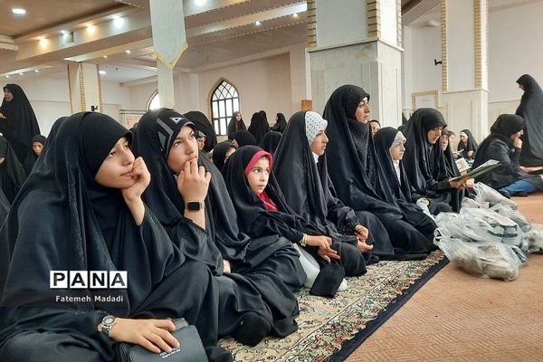 برگزاری مراسم یادبود اولین سالروز شهادت شهید مدافع امنیت در بهارستان دو