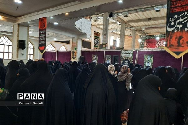 برگزاری مراسم یادبود اولین سالروز شهادت شهید مدافع امنیت در بهارستان دو